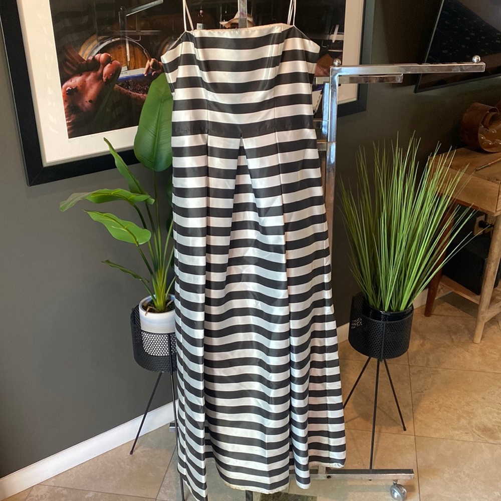 ABS Horizontal Black and White Striped Strapless Formal Gown